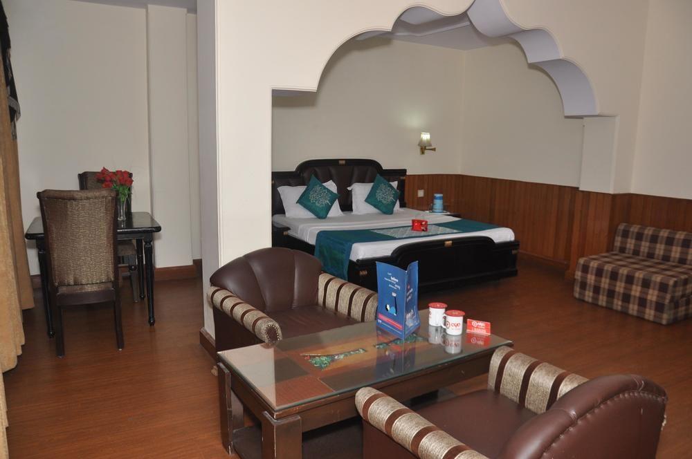 Hotel Aachman Regency Shimla Dış mekan fotoğraf